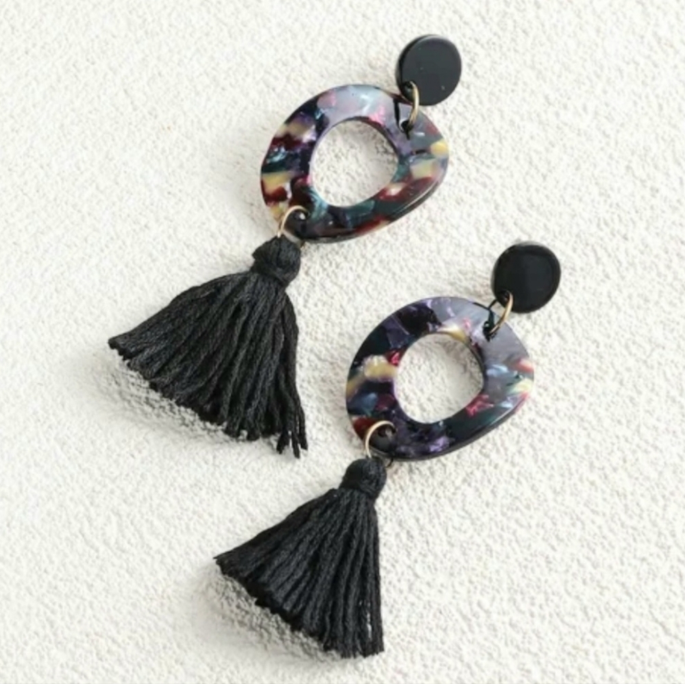 NWT Multicolor Round Resin Silk Tassel Drop Earrings